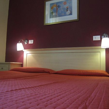 Hotel Genzianella فلورنس المظهر الخارجي الصورة