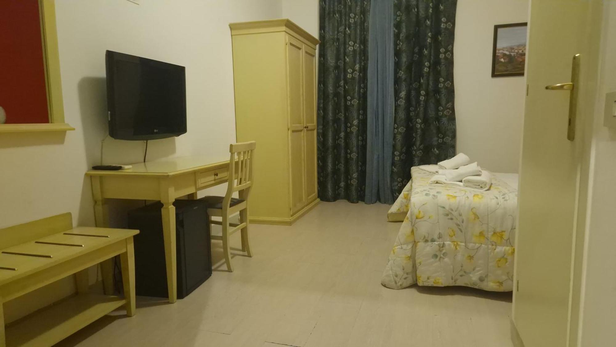 Hotel Genzianella فلورنس المظهر الخارجي الصورة